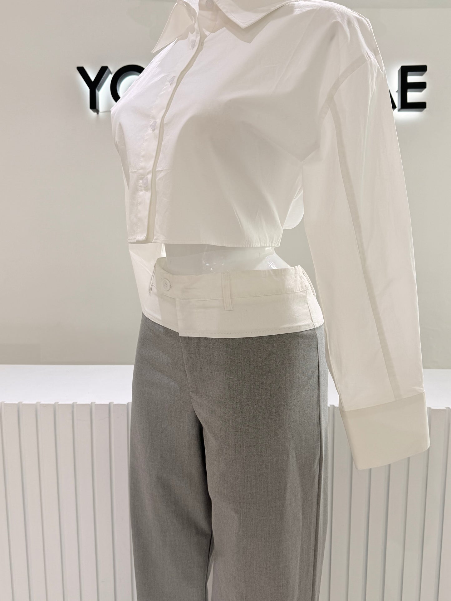 Pantalón Gris Borde