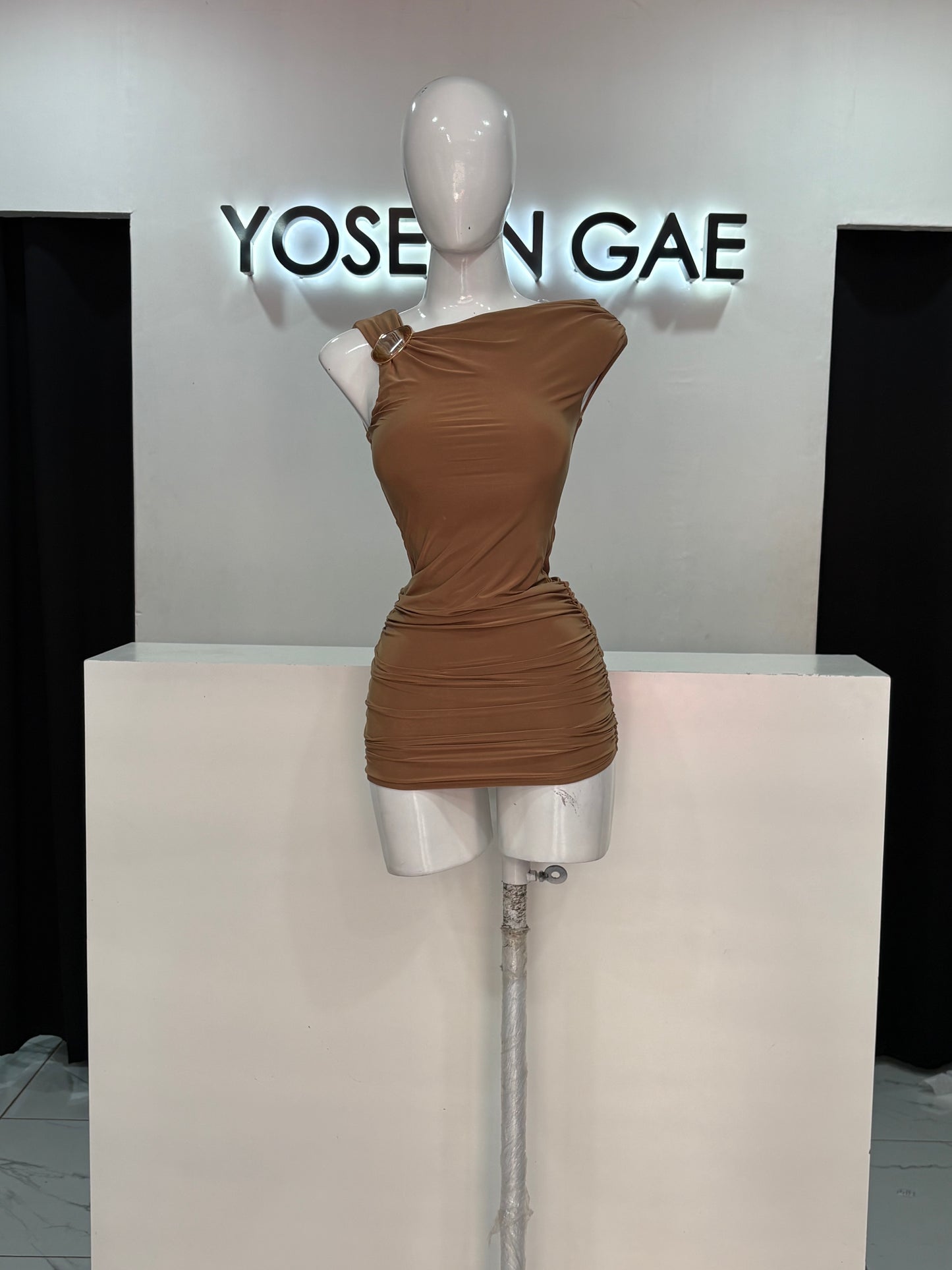 Vestido Perla Camel