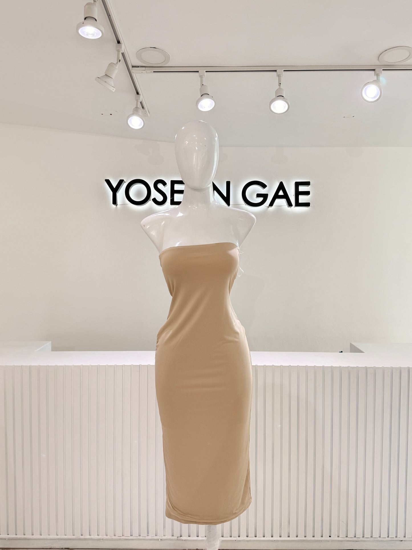 Vestido Tubo Beige
