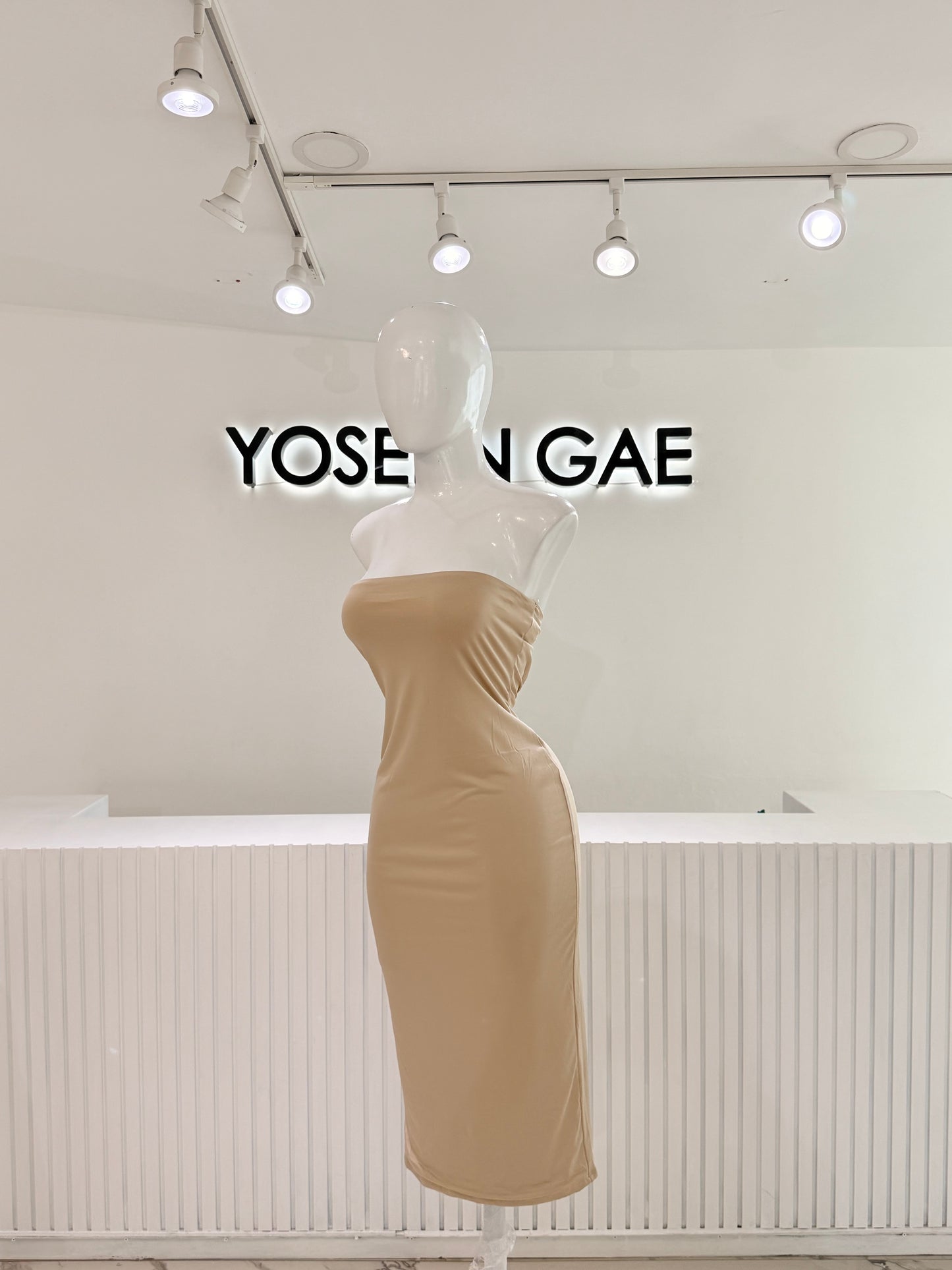 Vestido Tubo Beige